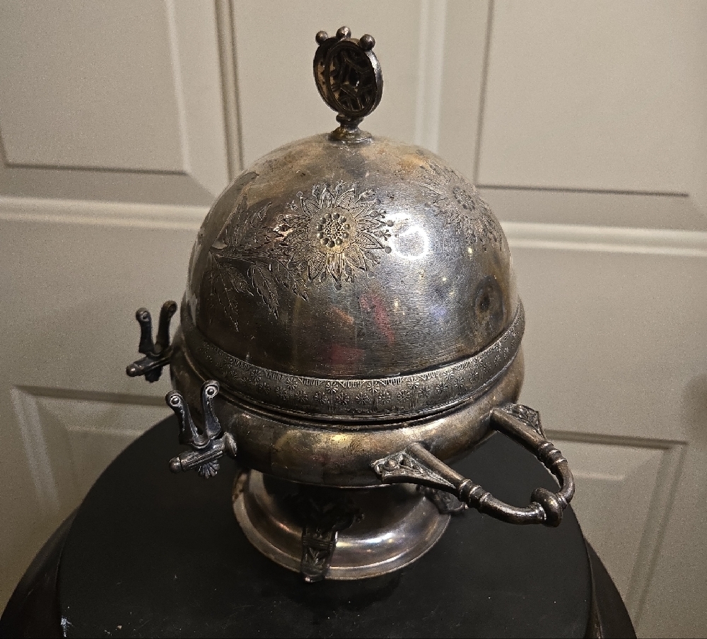 Ornate Meriden Quadruple Silver Plated Butter Dish W/ Lid Aesthetic Period - Picture 2 of 16
